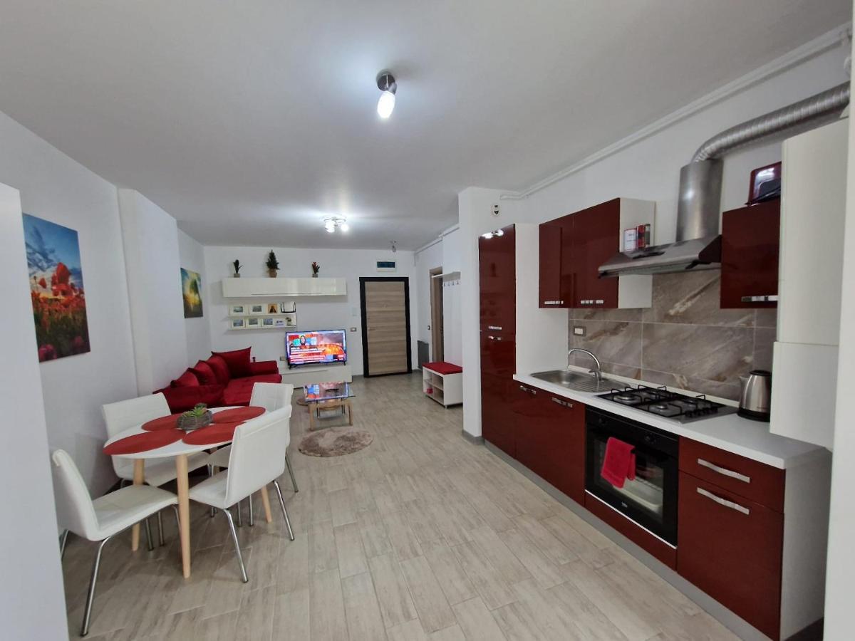 Red.96 Appartement Năvodari Buitenkant foto